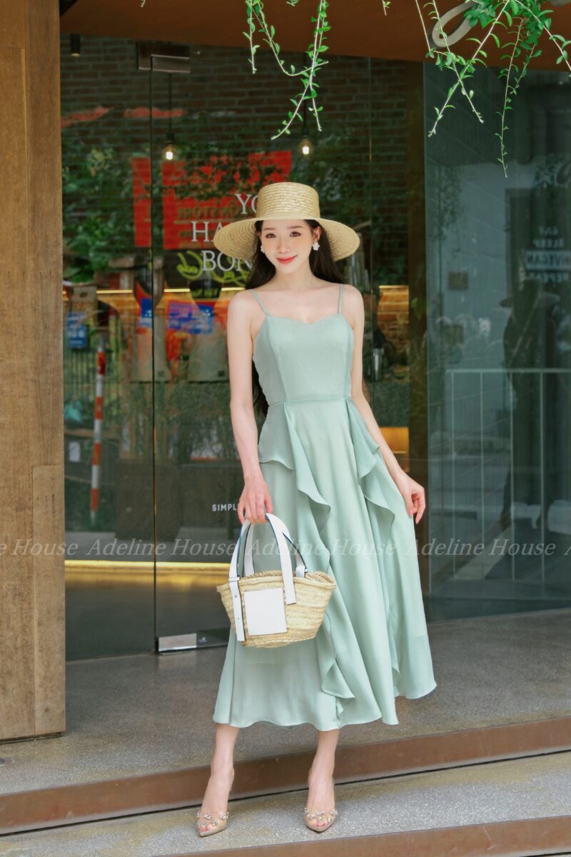 Adeline House -  Đầm 2 dây nàng thơ – nhẹ nhàng nhưng cực kỳ nổi bật