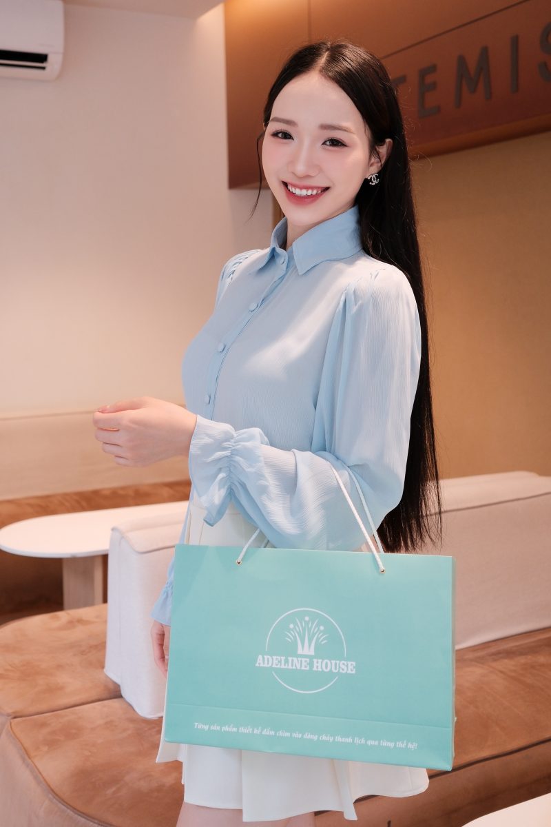 𝐀𝐃𝐄𝐋𝐈𝐍𝐄 𝐇𝐎𝐔𝐒𝐄-SET VEST RIBBED TEAK TK111+112+45 Xanh dương